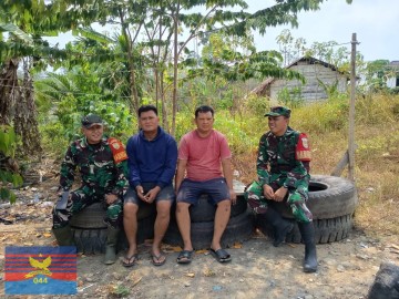 Babinsa Koramil 406-01/Rawas Ulu Imbau Warga Tidak Membuka Kebun dengan Cara Membakar